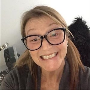 Meet your Posher, Nathalie